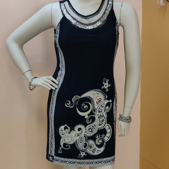 Sandra Darren Sleeveless Black & Beige Knee Length Dress - Picture 1 of 9